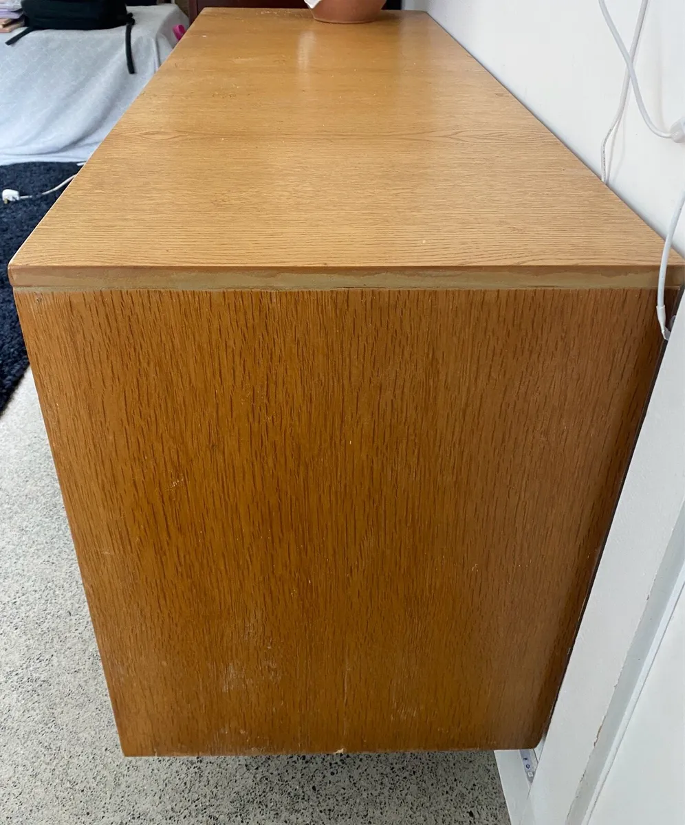 Desk - Image 3