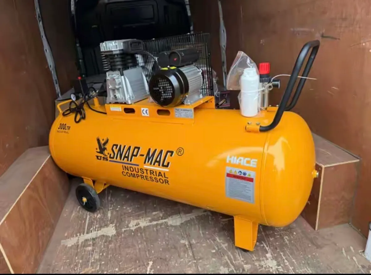 BRAND NEW 200l INDUSTRIAL USE AIR COMPRESSOR - Image 3