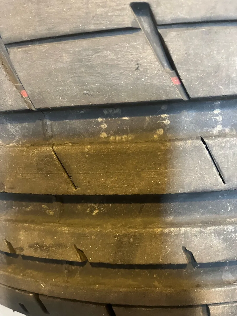 Car tyres - Image 1