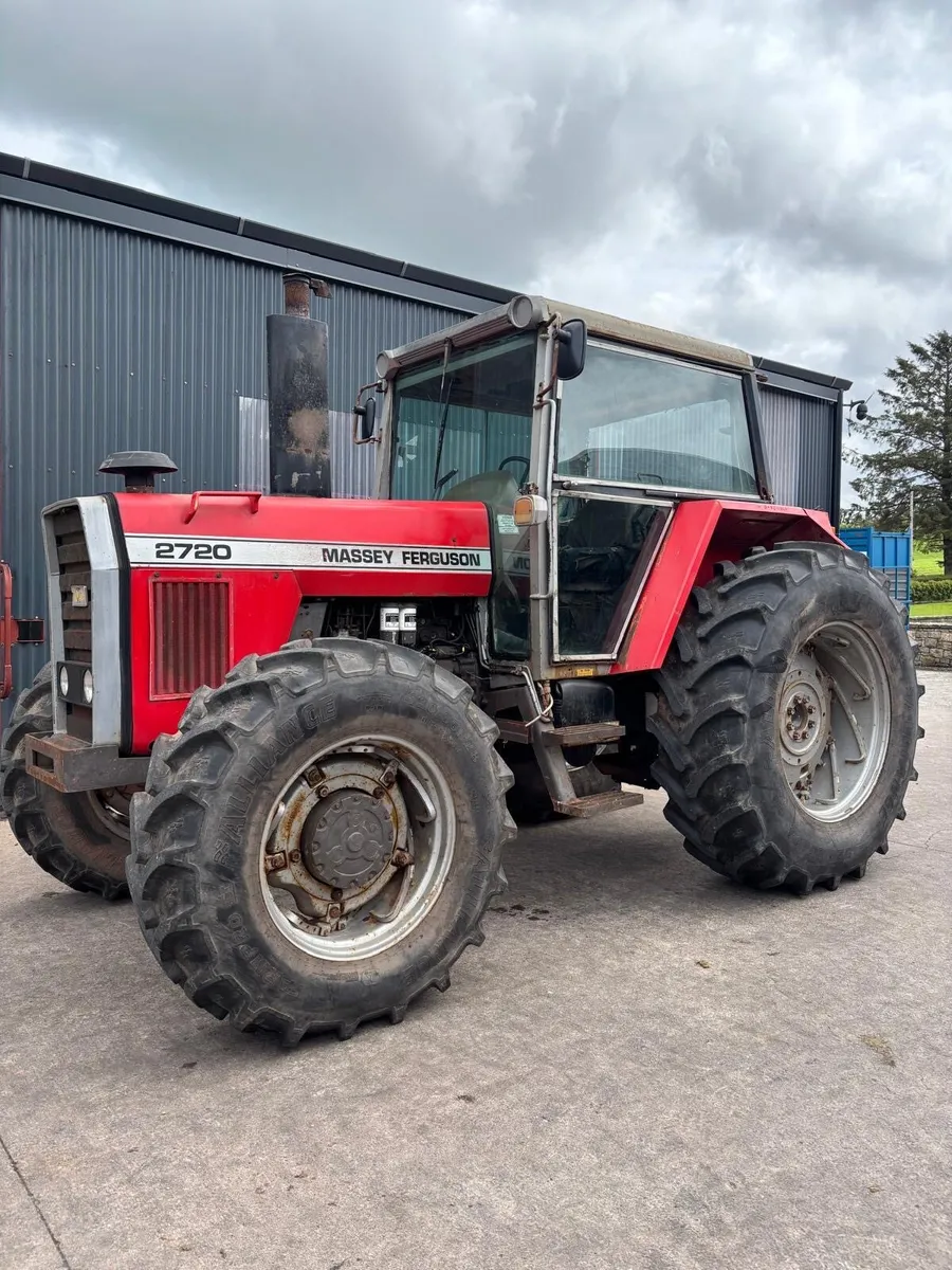 Massey Ferguson 2720 - Image 1