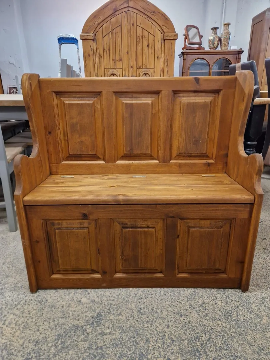 Vintage pine storage bench - Image 3
