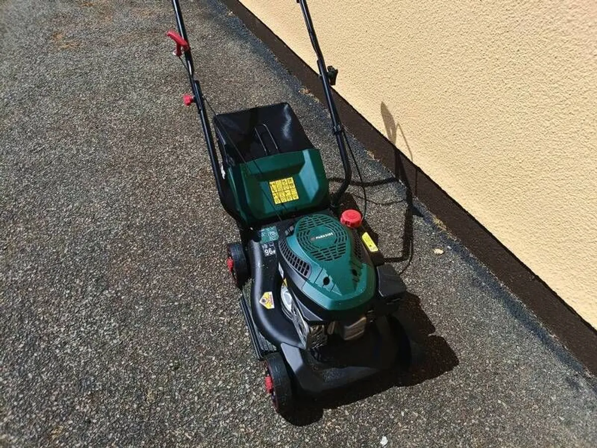 lawnmower - Image 2