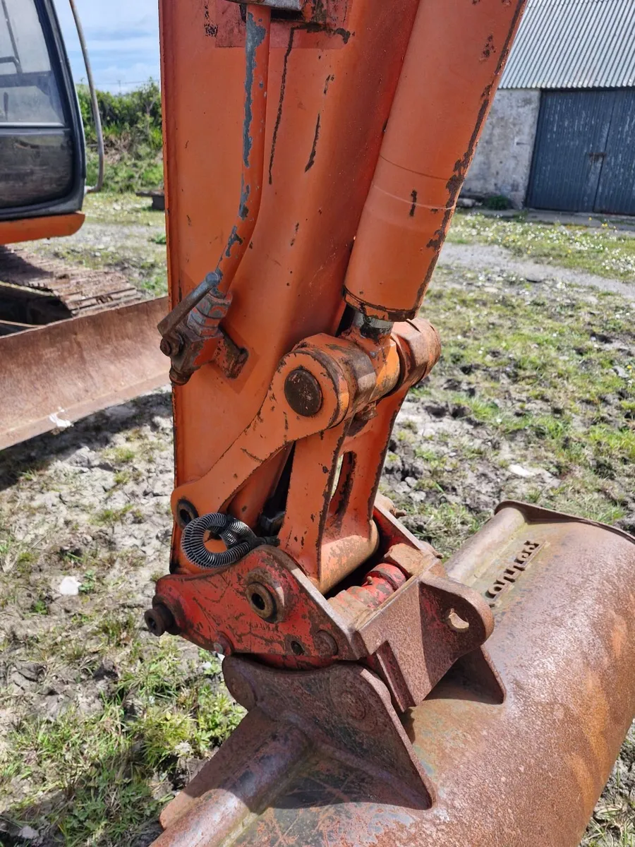 Hitachi EX 60 V Landy - Image 3