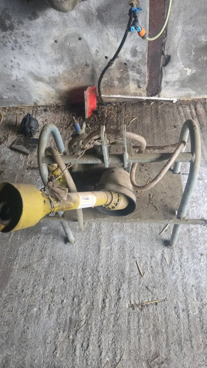 Tractor Power Washer - Image 1