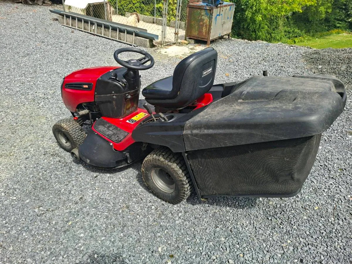 Craftsman lt2000 17.5hp - Image 1