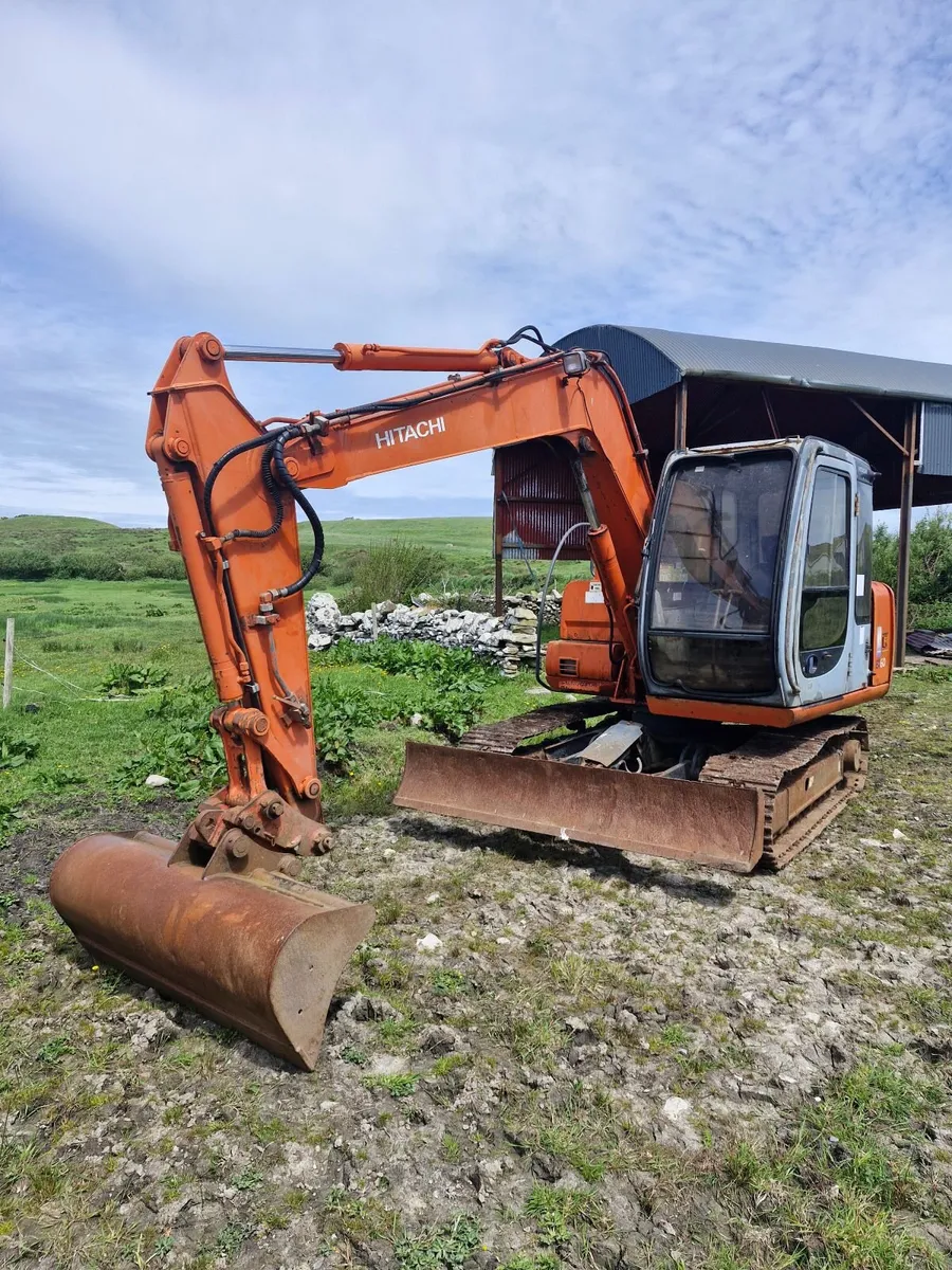 Hitachi EX 60 V Landy - Image 1