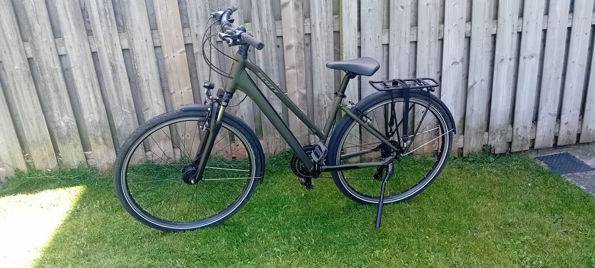 Scott Sub ladies hybrid bike - Image 1