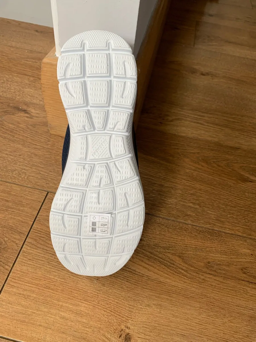 Ladies Skechers Runner - Image 4