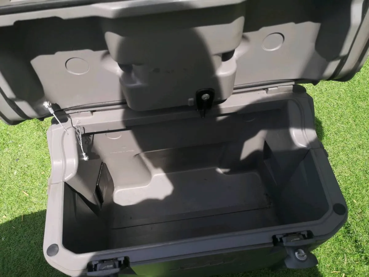 Motorcycle side panniers - Image 3