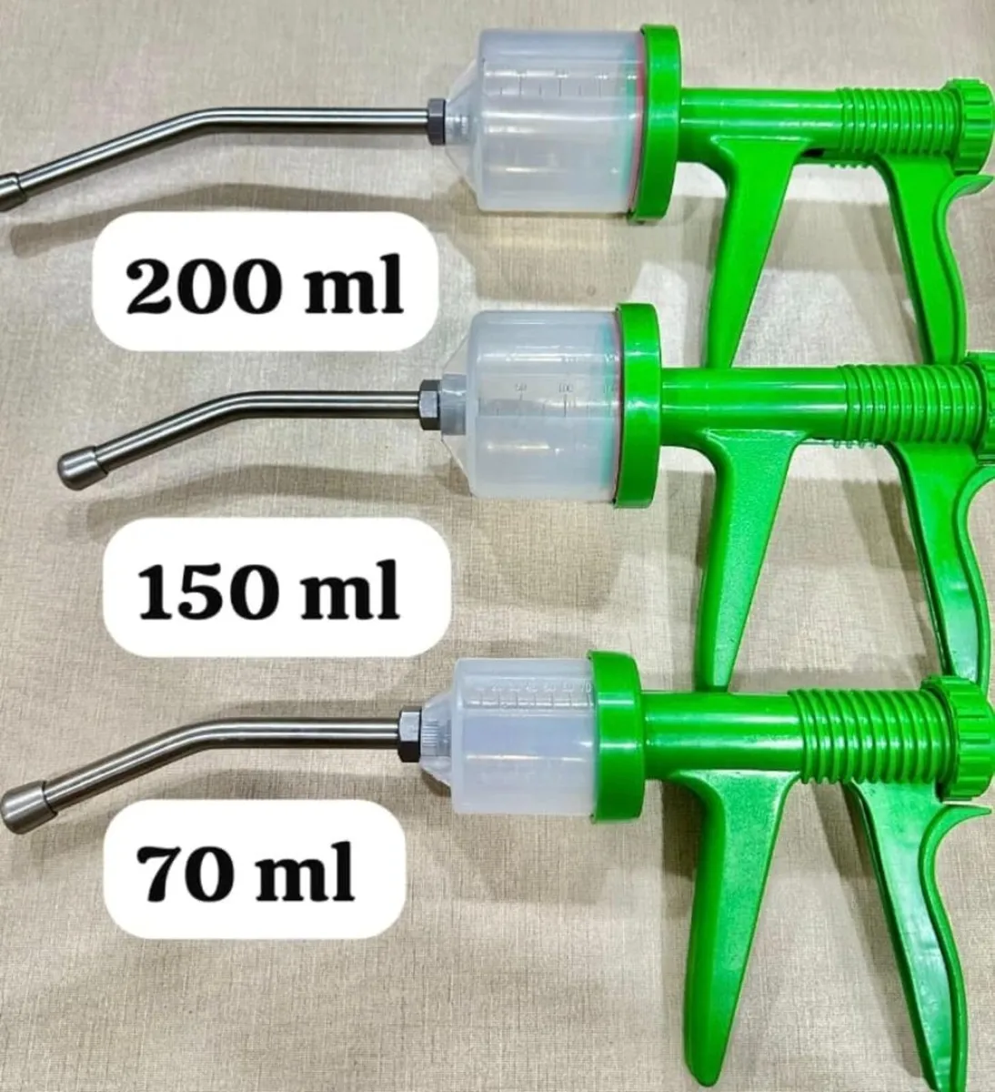 CowWell Dosing Guns - 70, 150, 200ml - Image 1