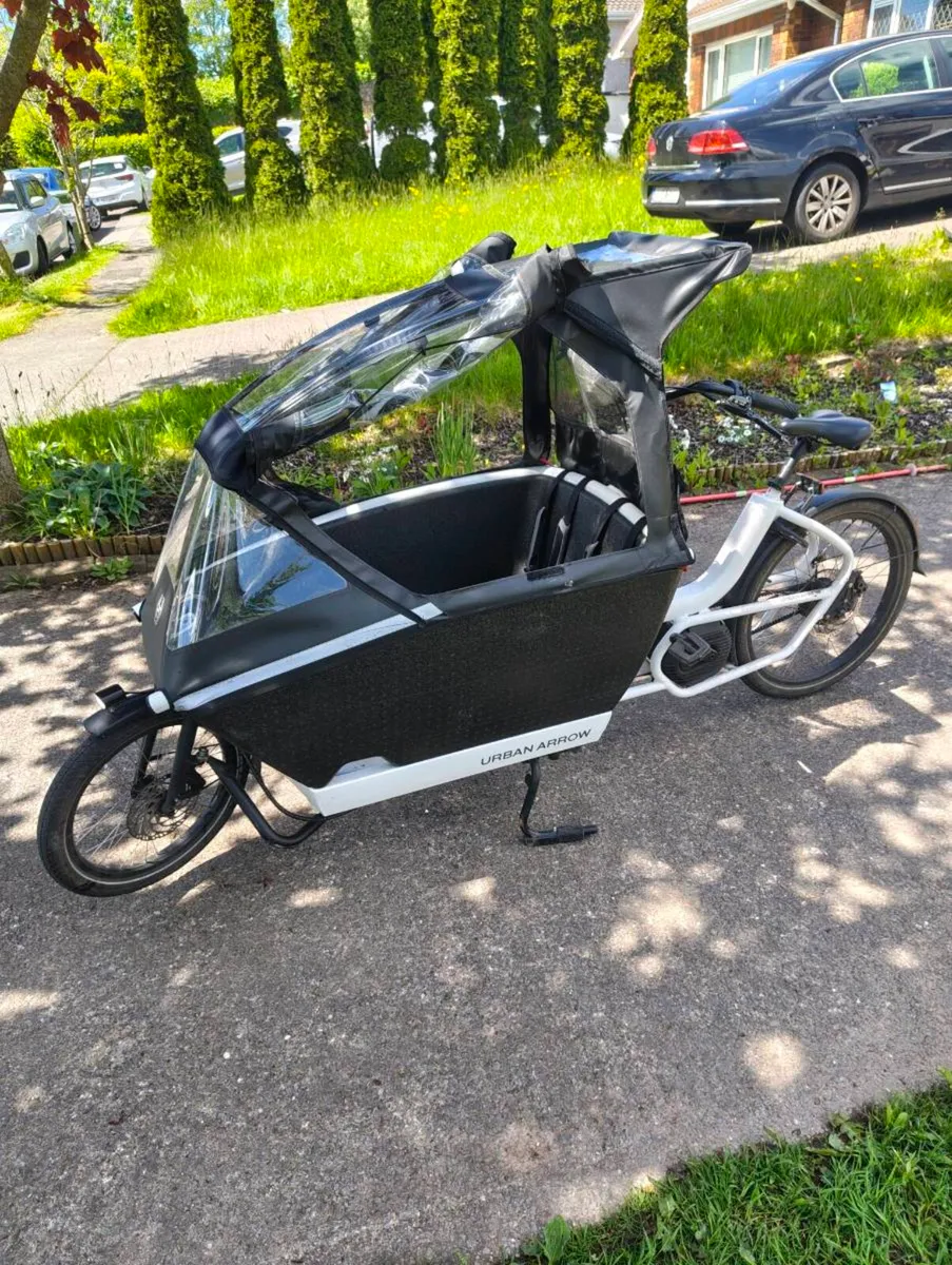 Urban Arrow cargo e-bike - Image 1