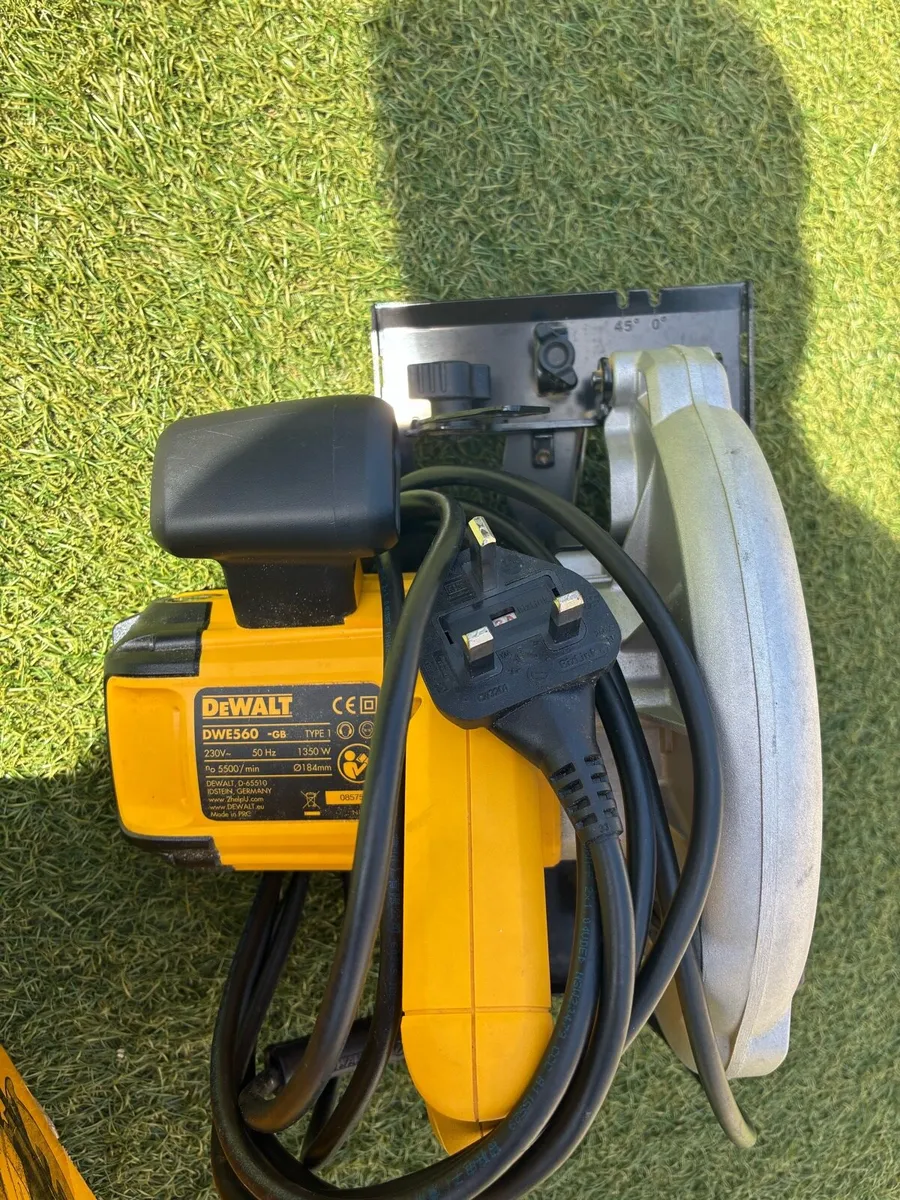 Dewalt DWE560 circular saw corded 185mm 1350w - Image 4