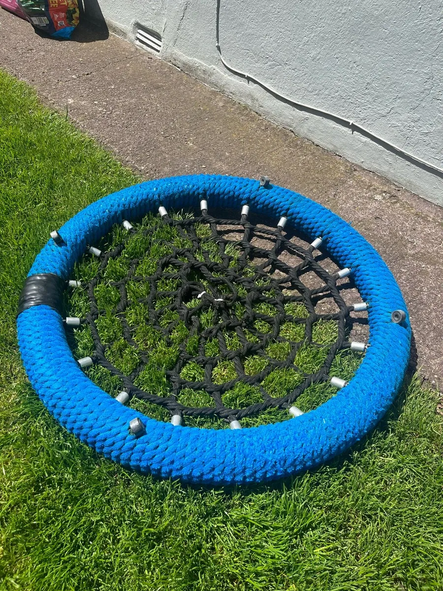 Brilliant garden swing - Image 4