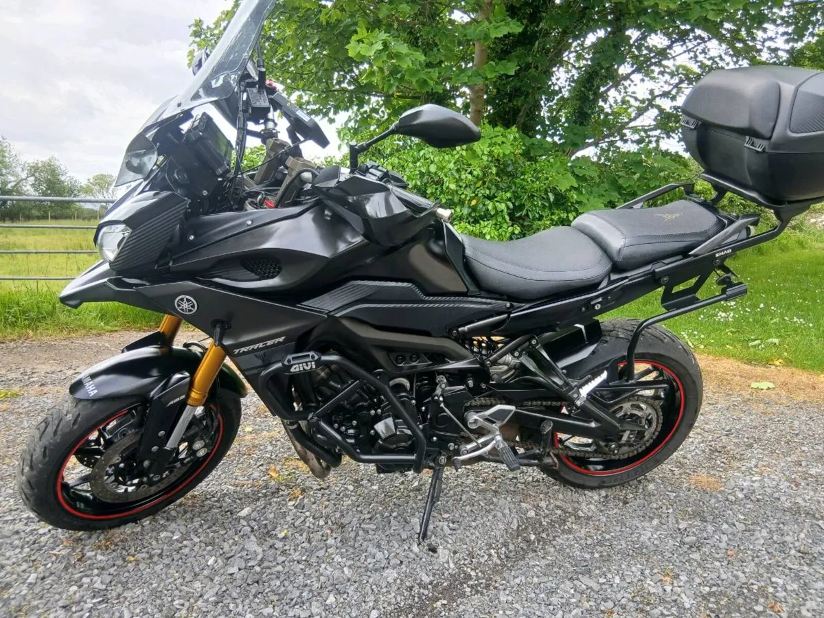 Tracer 900 - Image 2