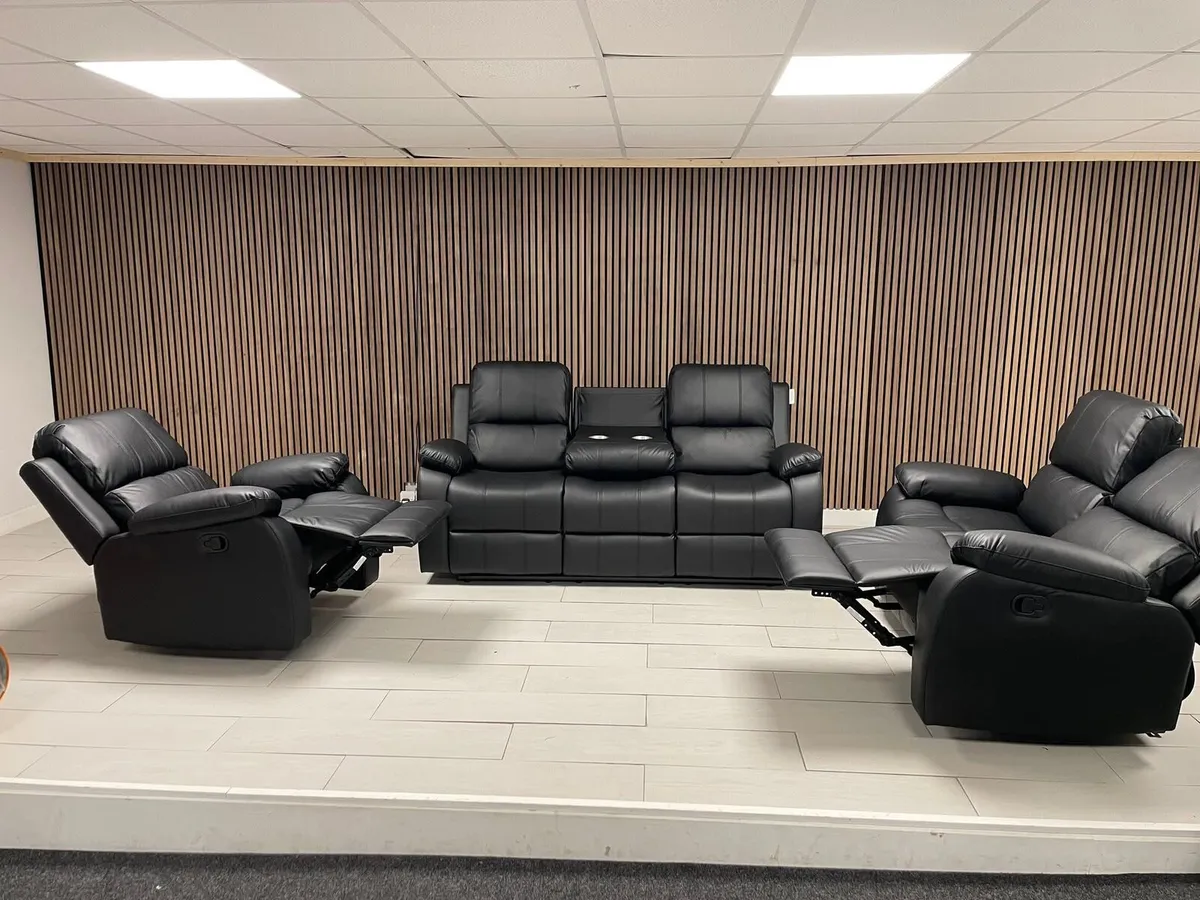 3+2 Holgate Leather Recliner Sofa Set - Image 4