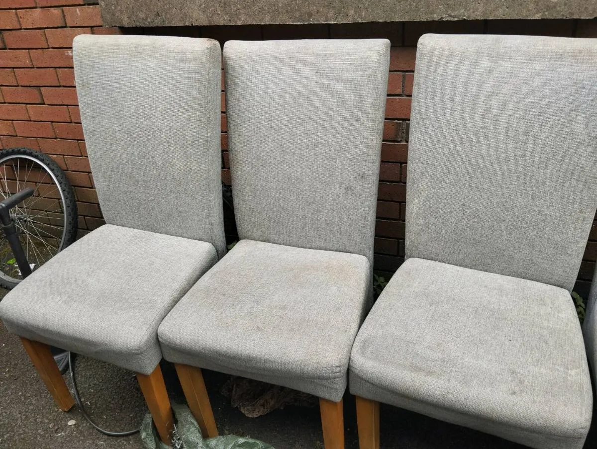 4 Kitchen chairs - Image 3