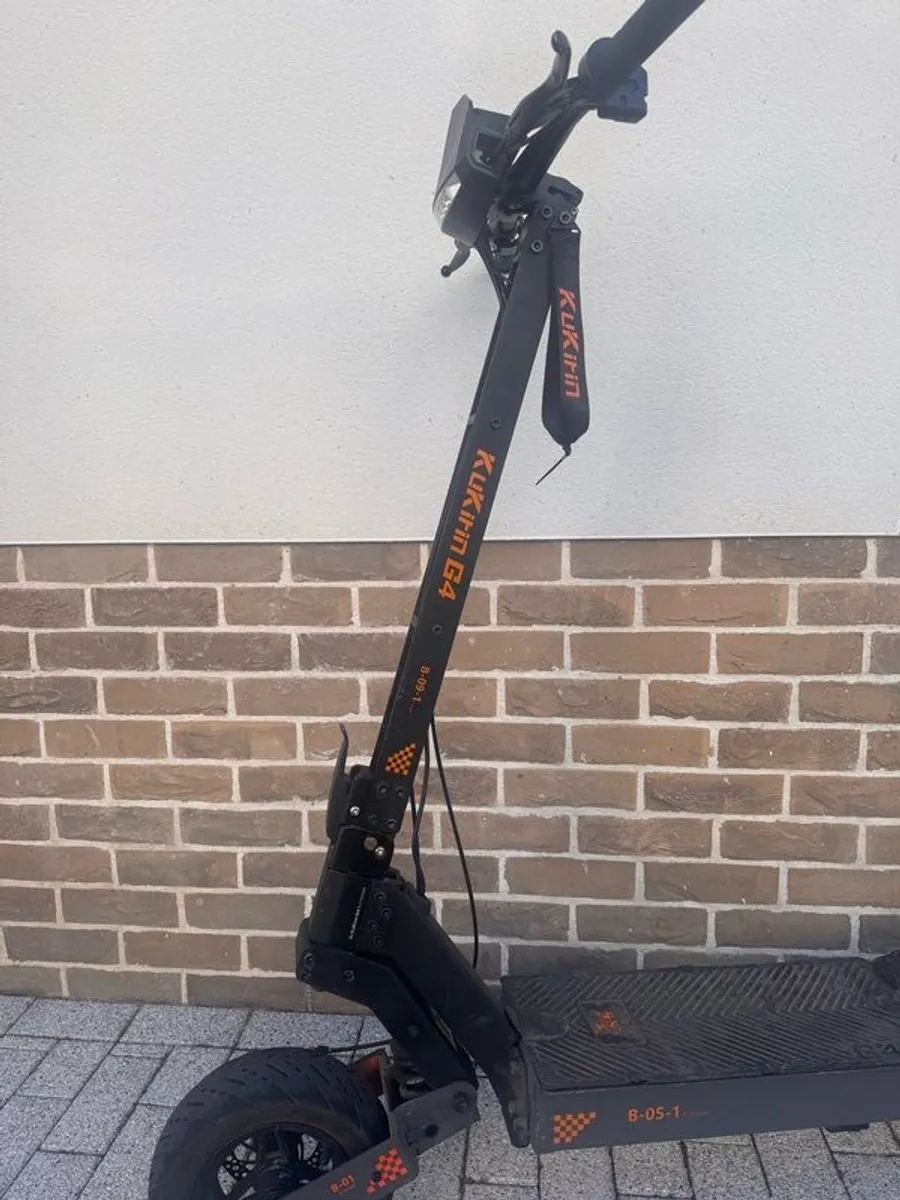 Kukirin G4 electric scooter - Image 2
