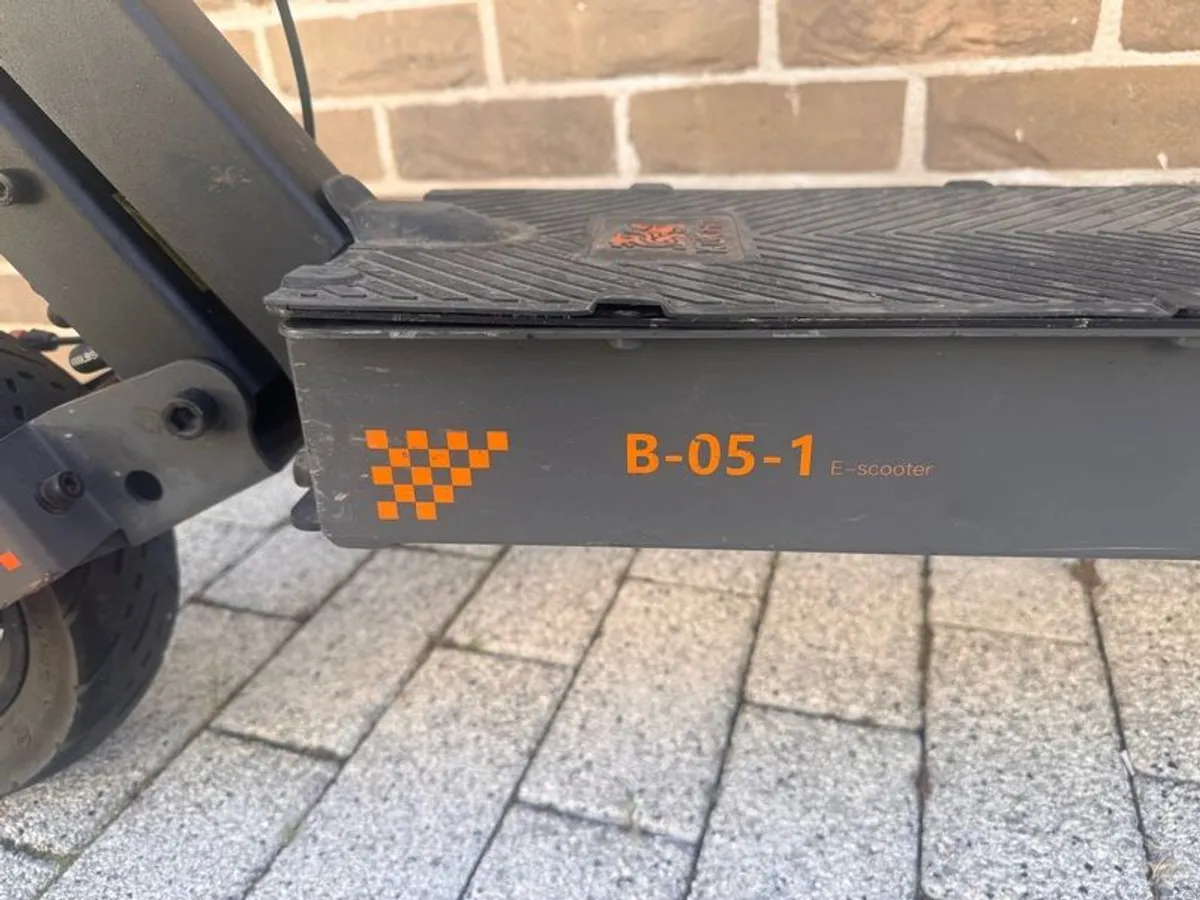 Kukirin G4 electric scooter - Image 3