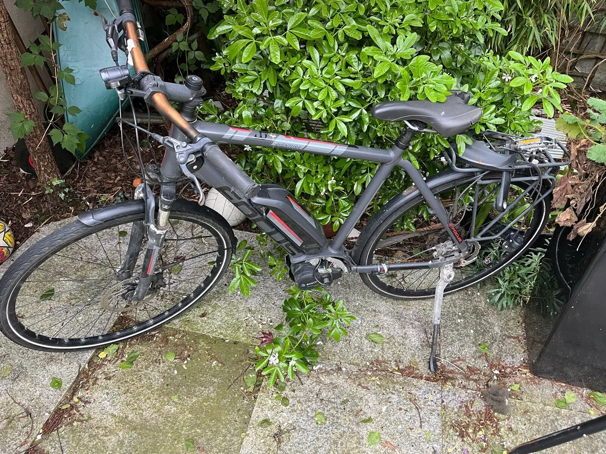 E bike for repair or parts - Image 1