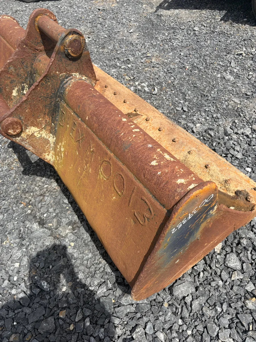 Good 7ft grading bucket 80mm pins suit 20t digger - Image 3