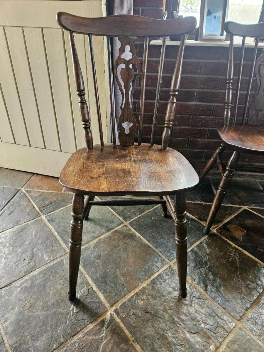 4 Kitchen/Dining Chairs - Image 2