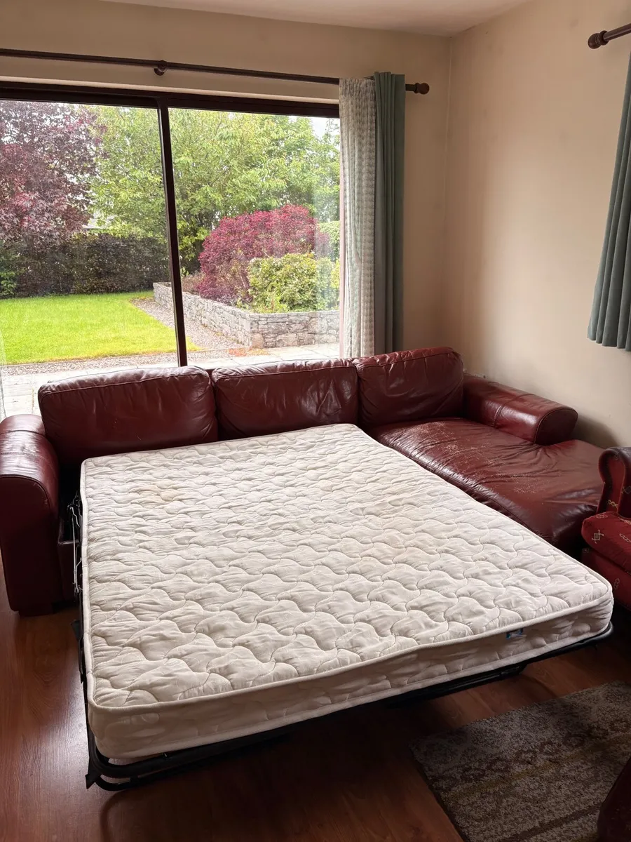 Corner Unit Two Piece Couch (Pull out Bed) - Image 4