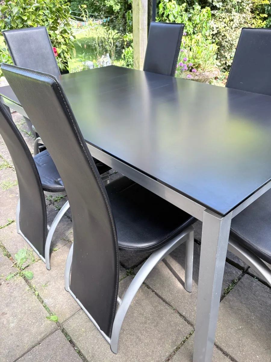 Dining Table and Chairs - Image 3