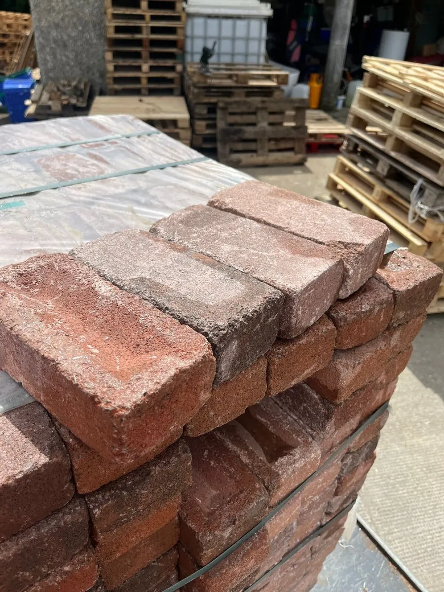 Bricks - Image 2