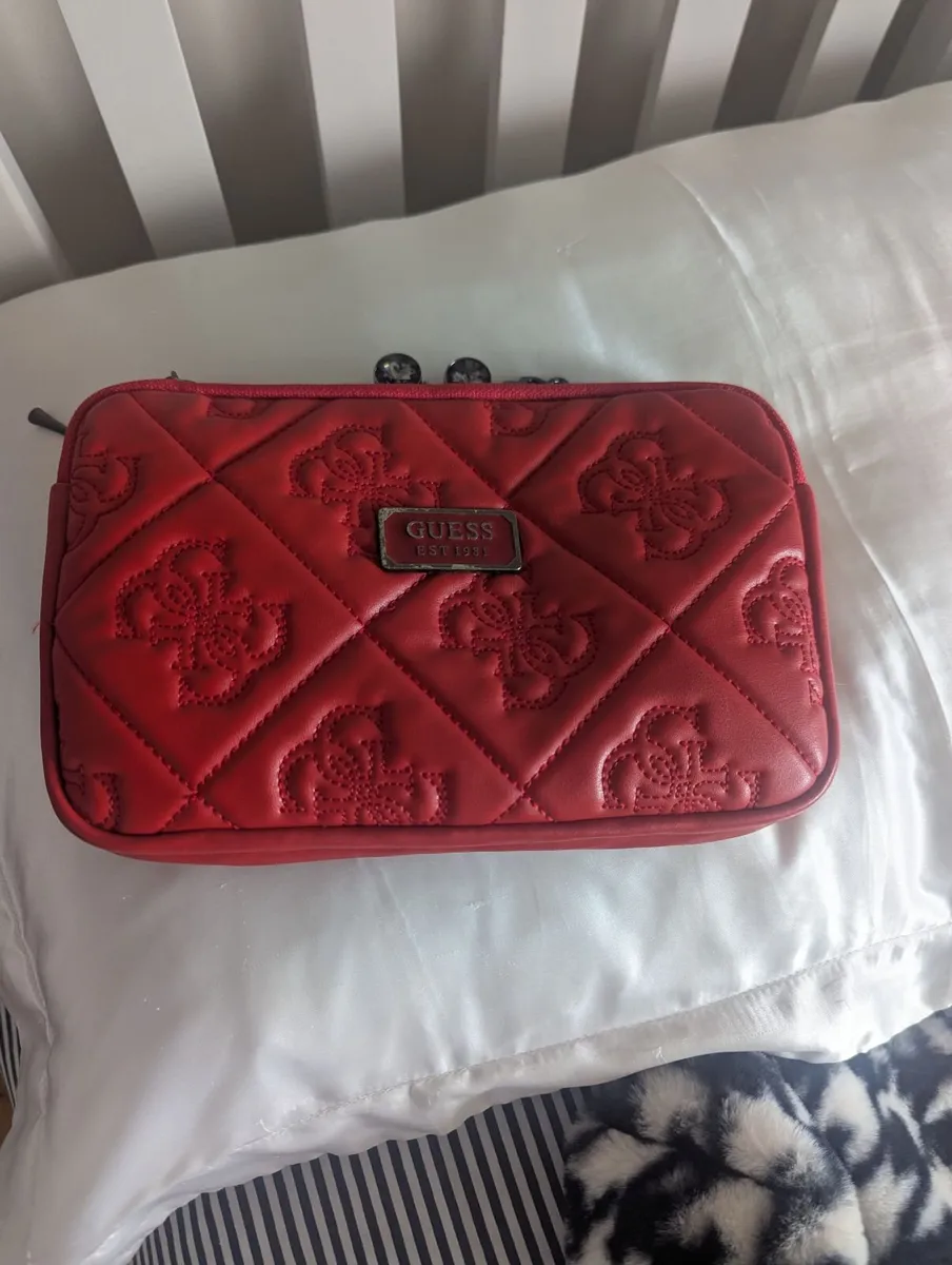 Leather handbags, at reasonable privlcices - Image 2