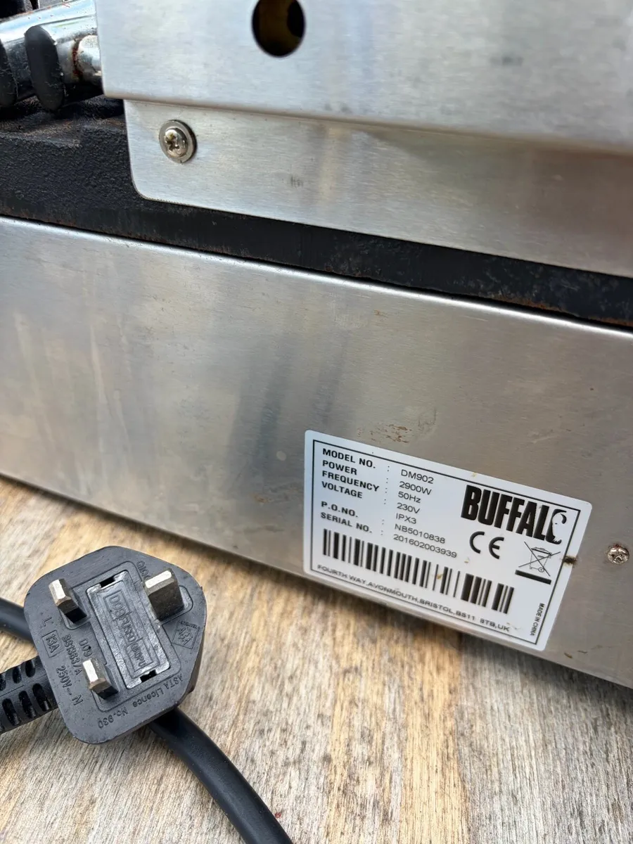 Buffalo Double Contact Panini Grill - Image 3