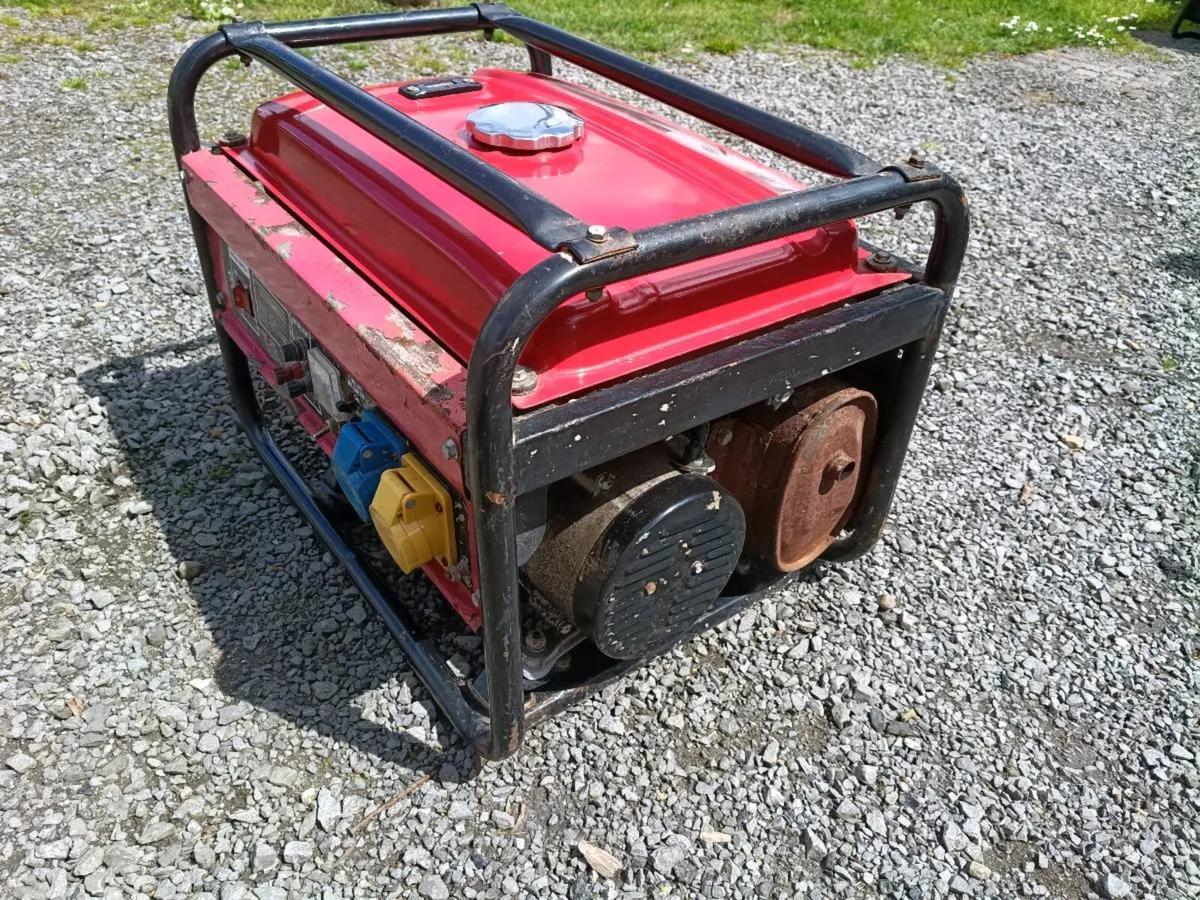2.5kw Petrol Generator - Image 3