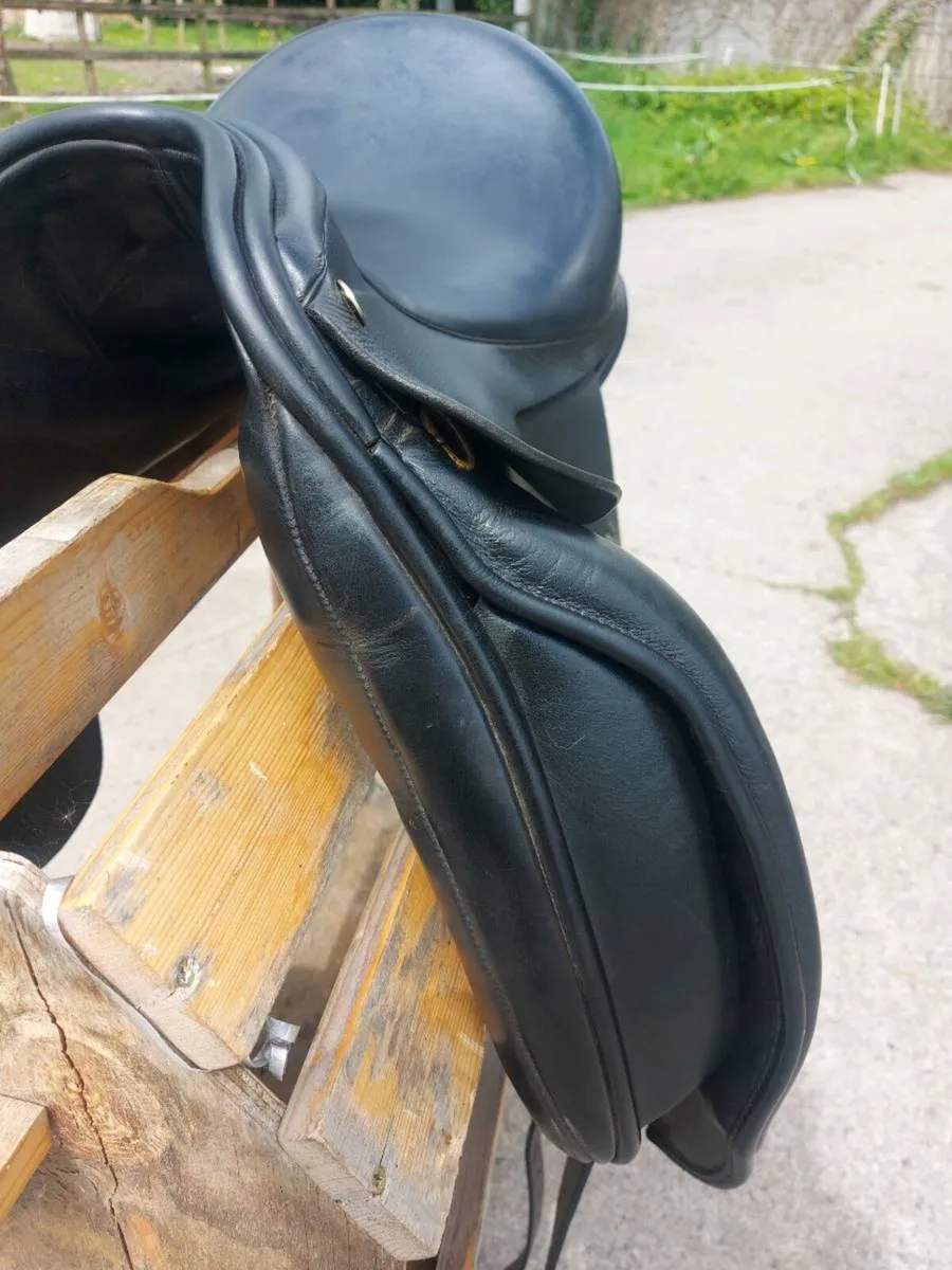 IDEAL SUSANNA DRESSAGE SADDLE - Image 2
