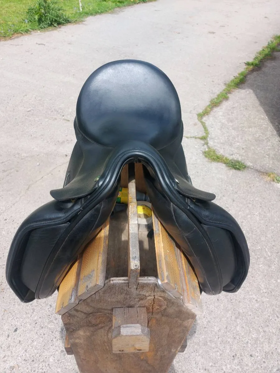 IDEAL SUSANNA DRESSAGE SADDLE - Image 3