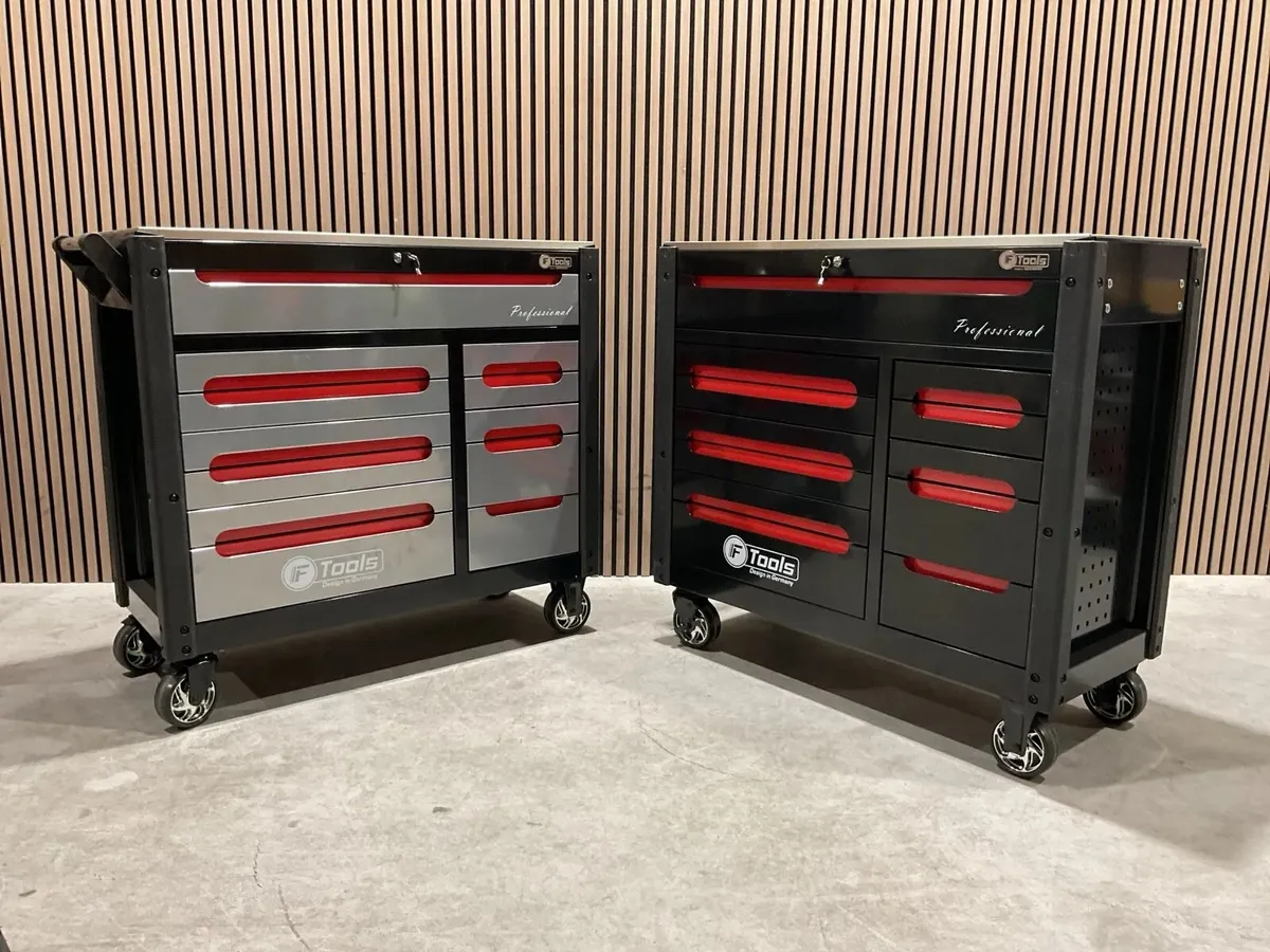BRAND NEW 12 DRAWER TOOL CHEST FULL OF TOOLS - Image 2