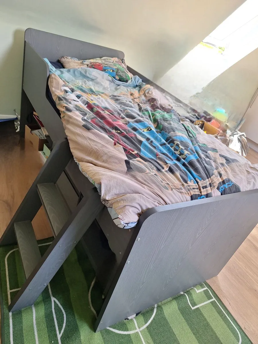 Low sleeper bed - Image 1