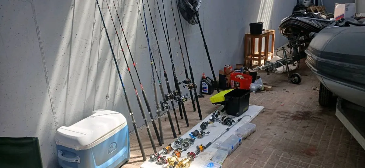 Sea Fishing  Rods /Equipment (job lot) - Image 3