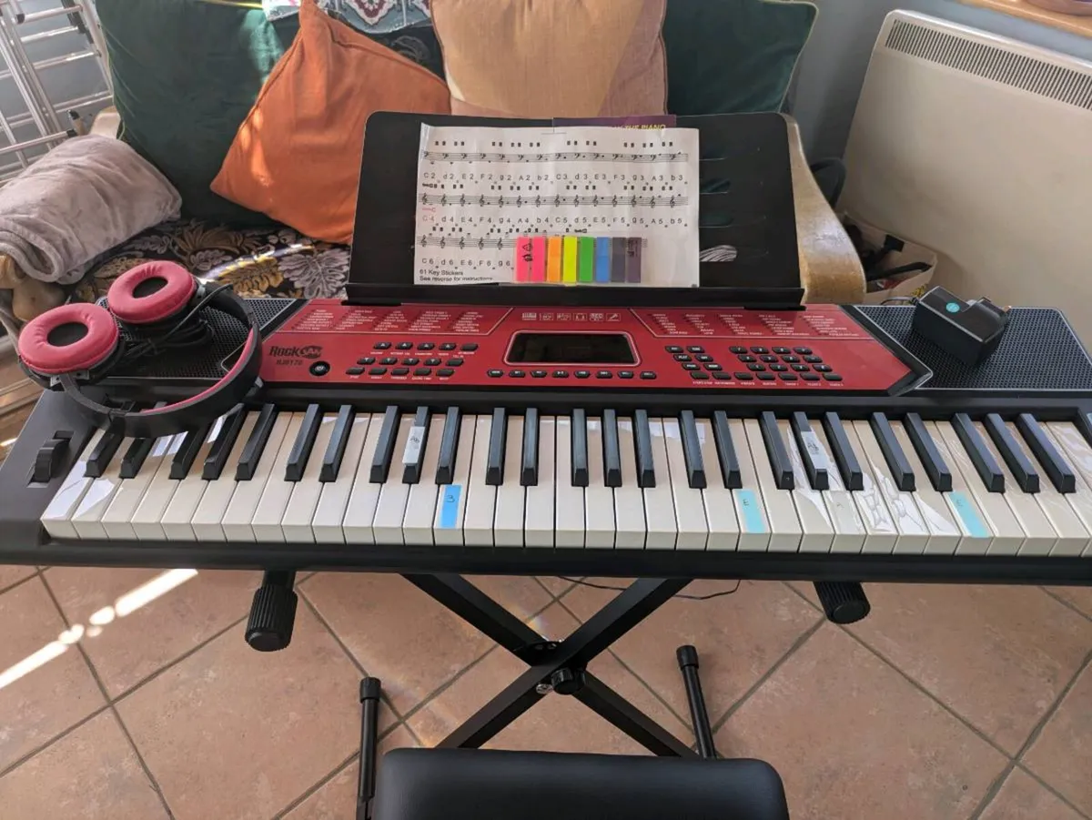 Rock jam RJ 61Piano keyboard with stand and stool - Image 3