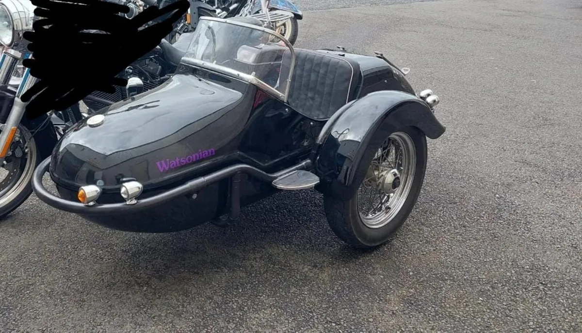 Watsonian monza side car - Image 1