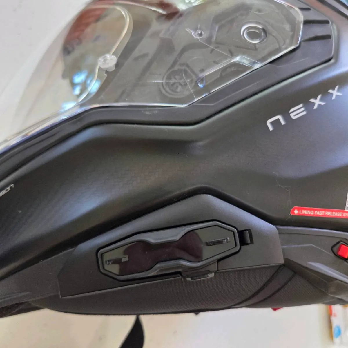 2 Nexx wst 3 helmets xl and medium.
One year old a - Image 4