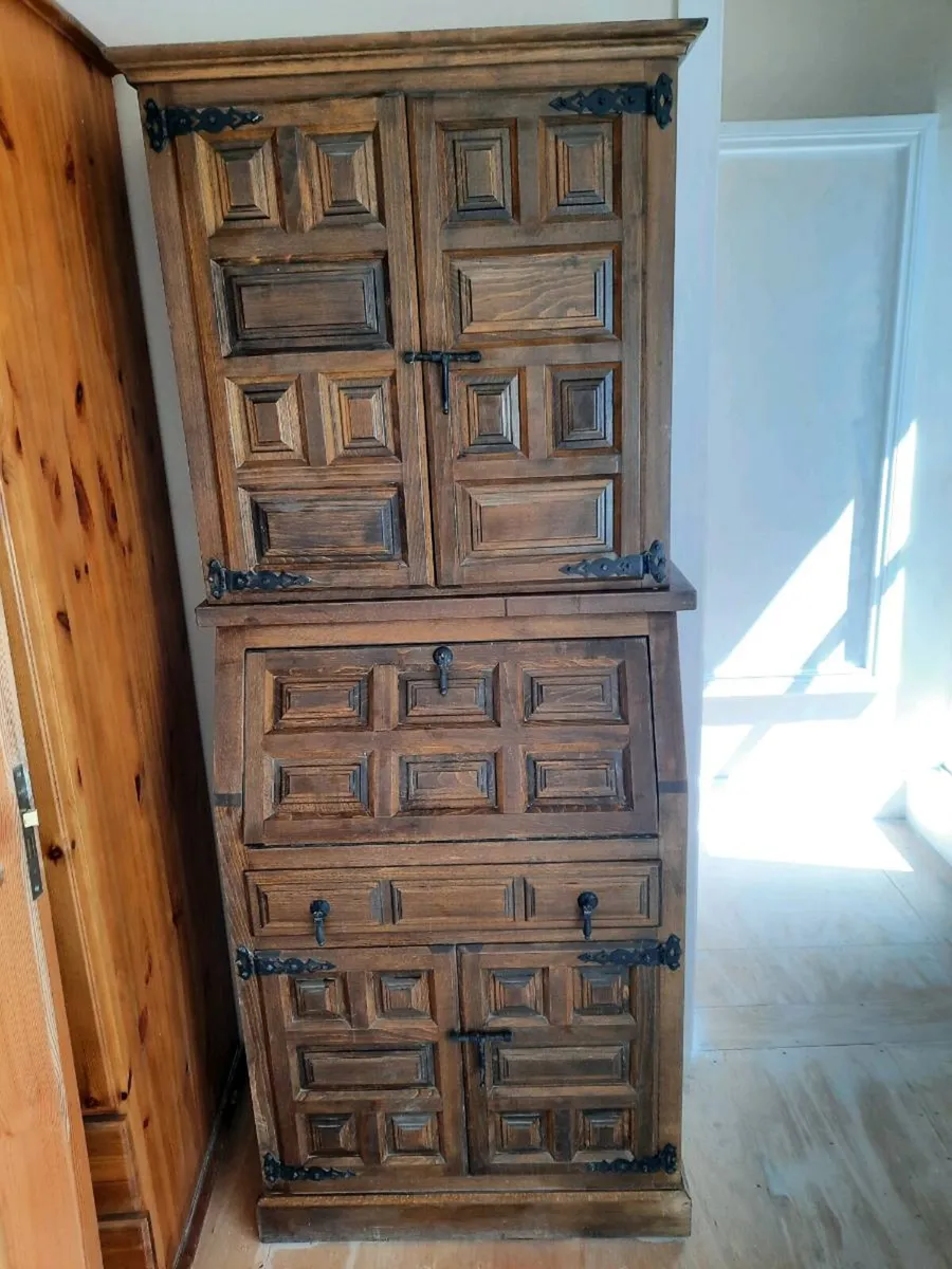 Oak writing bureau - Image 1