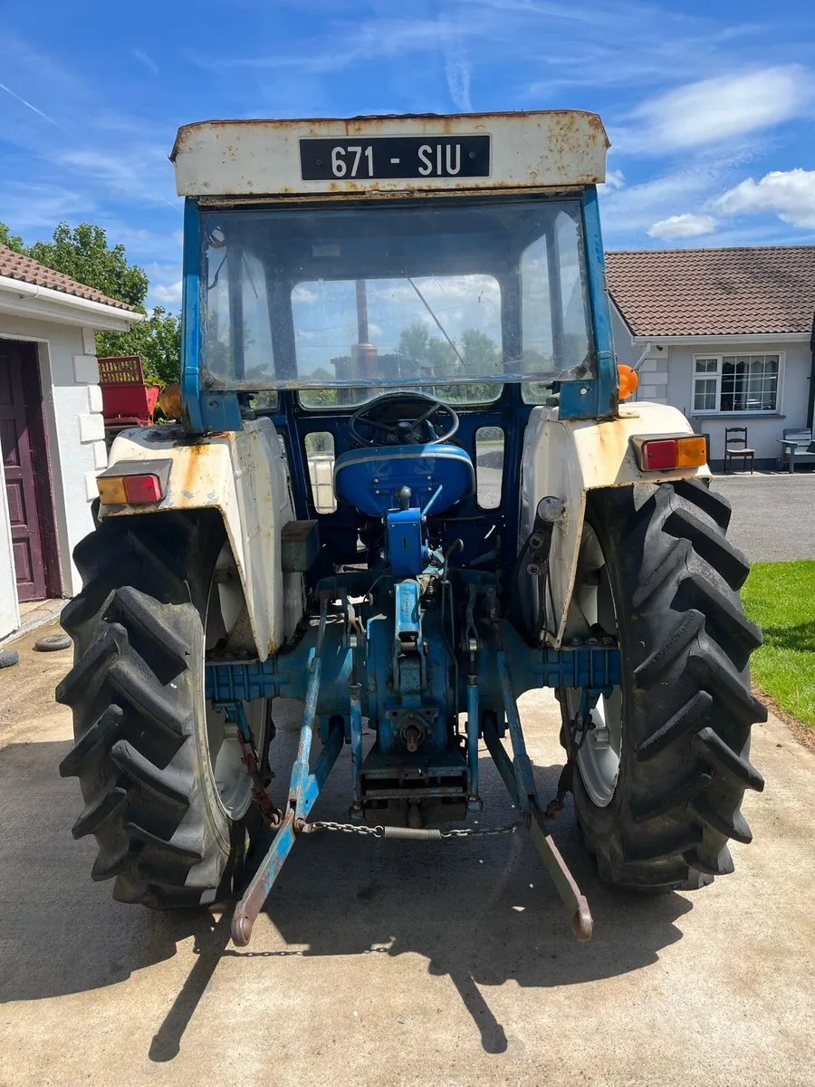 Ford 4000 - Image 2