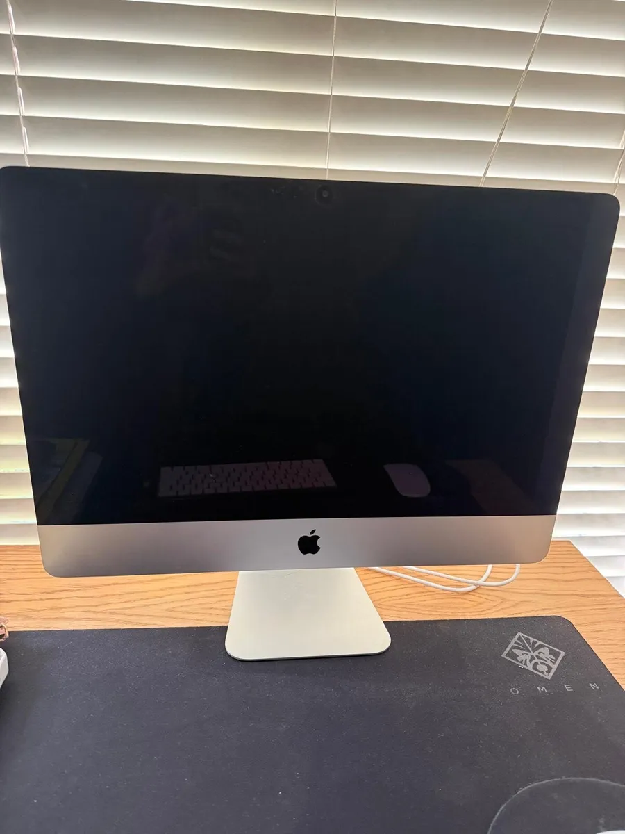 Computer - Image 1