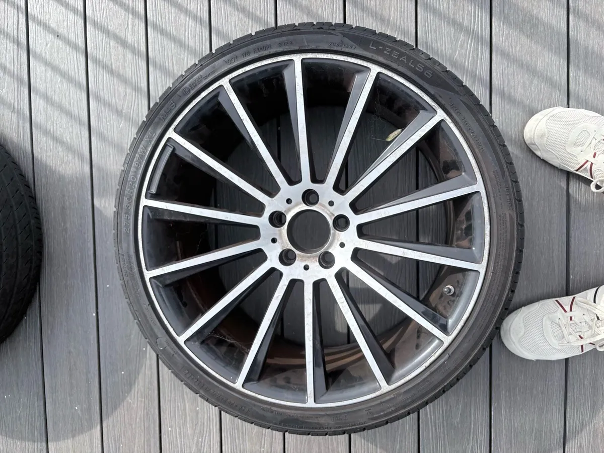 Car tyres and alloys - Image 3