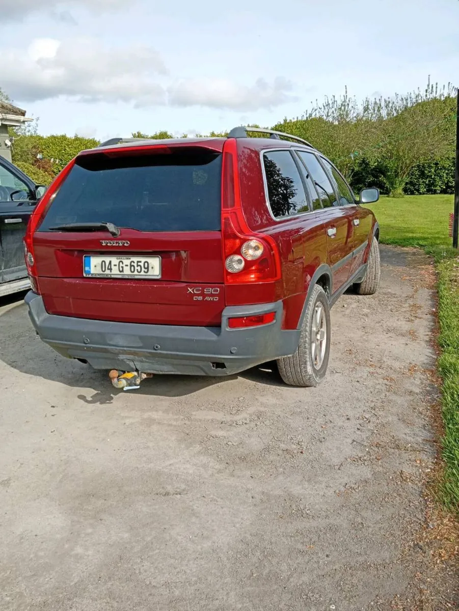 Car - Image 2