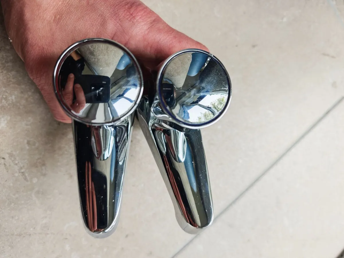 Bath taps - Image 1