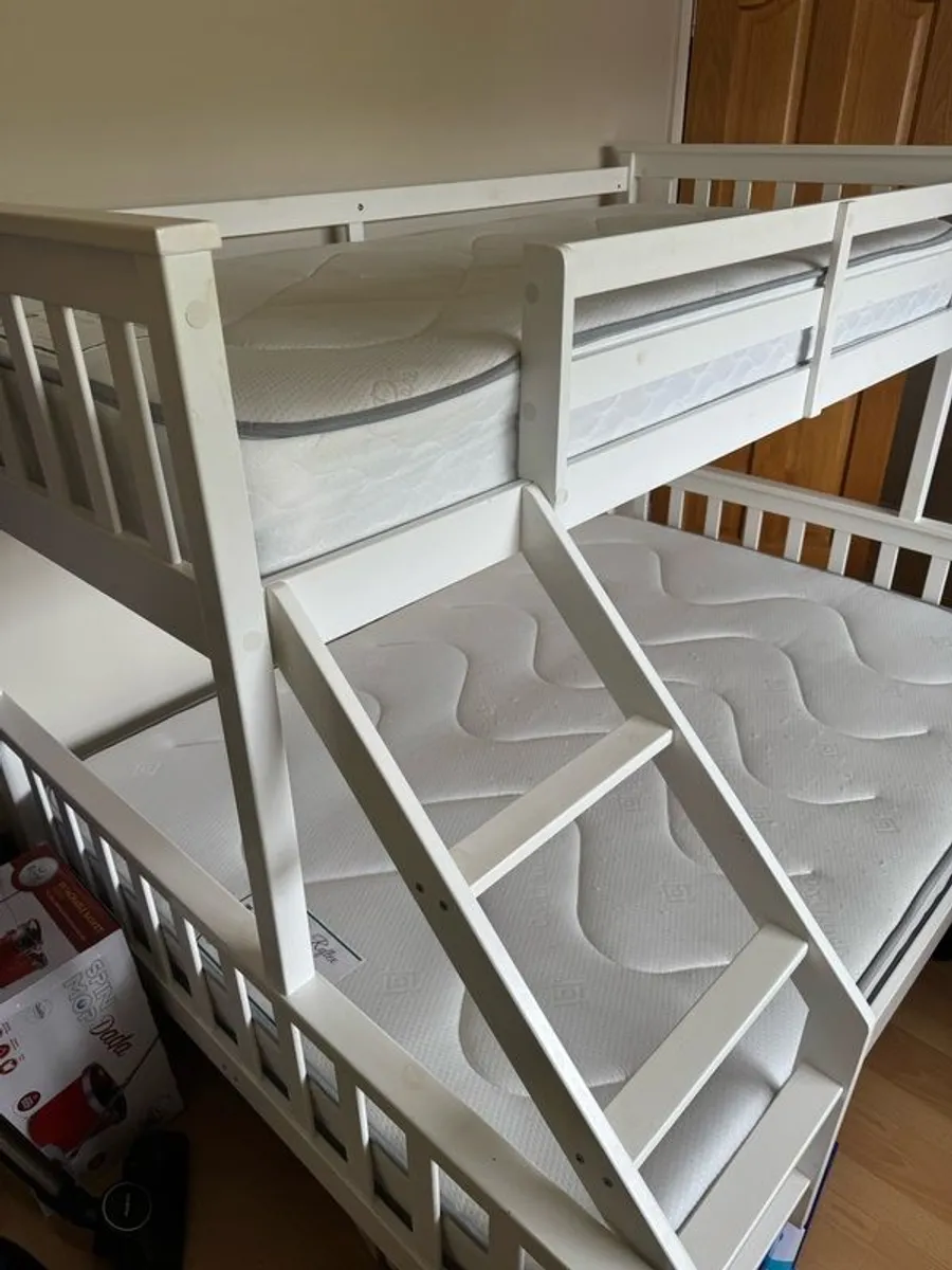 Triple bunk bed barely used - Image 2