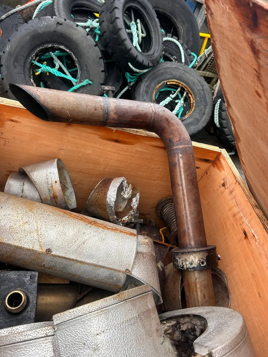 Exhaust pipe lagging and silencers - Image 2