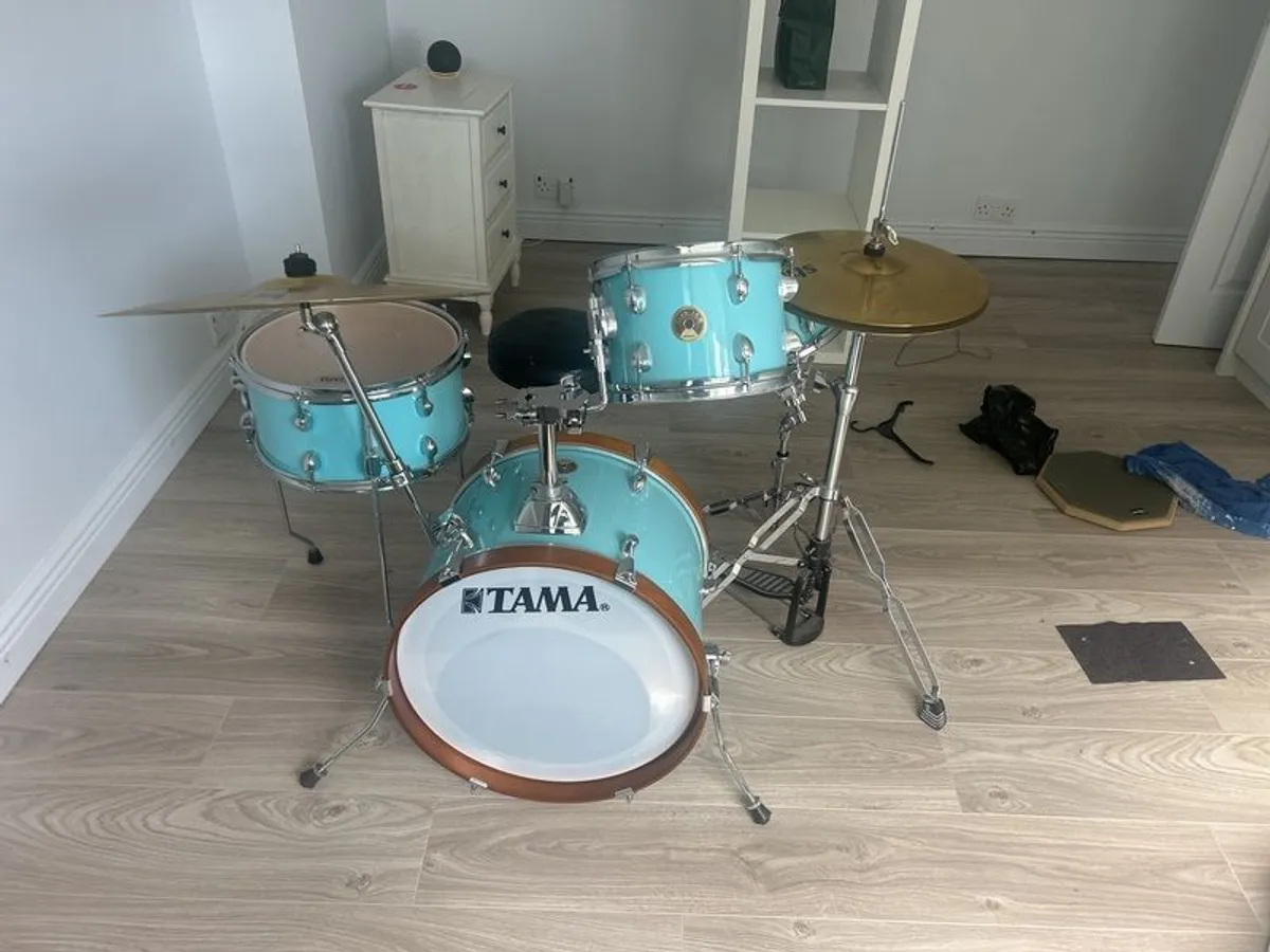 Tama Drumkit. - Image 1