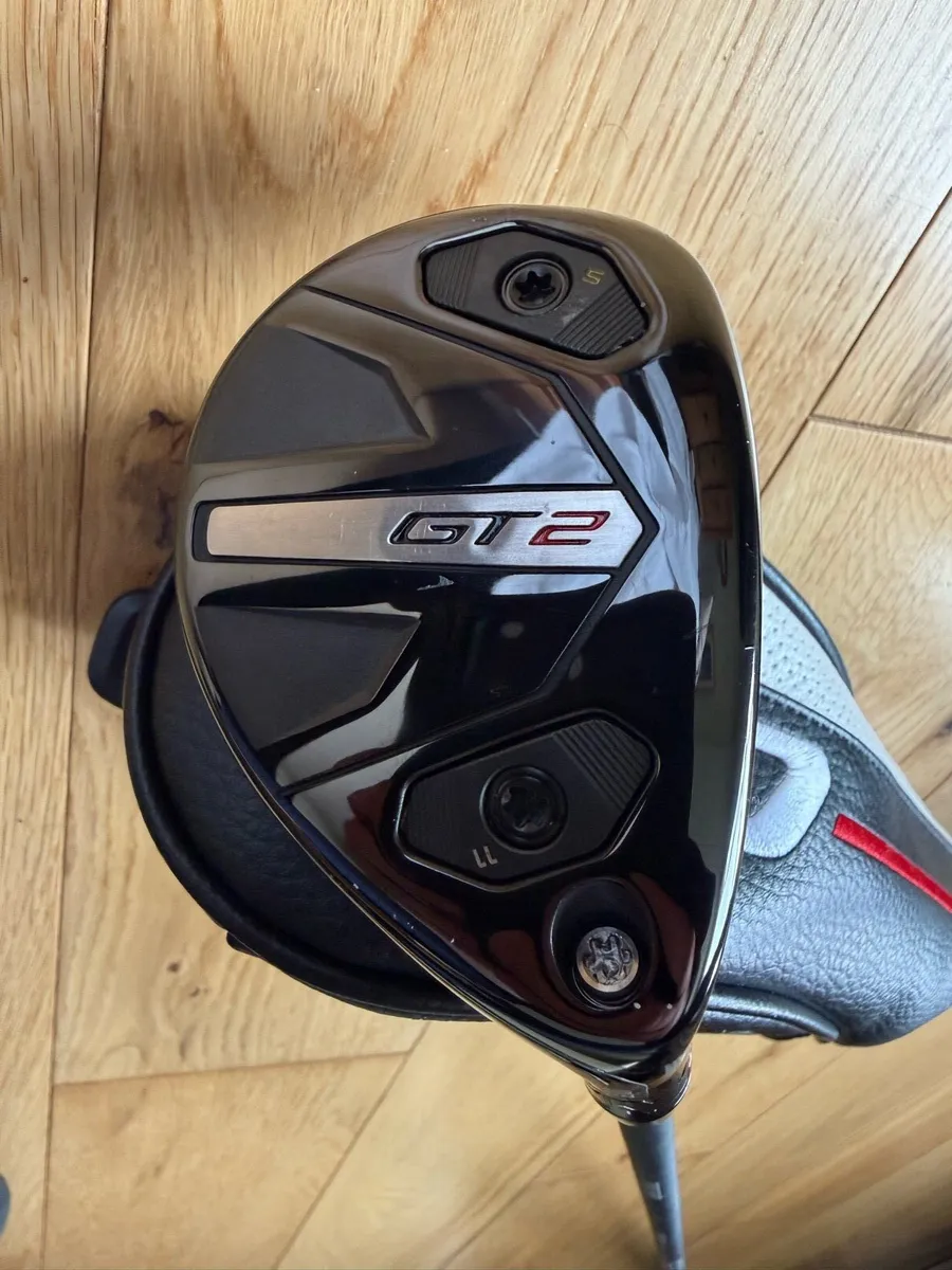 Titleist GT2 5 Hybrid - Regular Shaft - Image 1