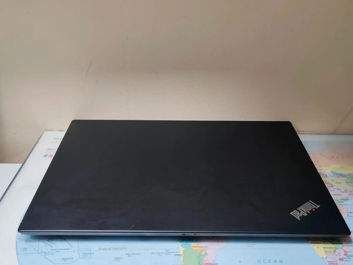 Lenovo ThinkPad T495s AMD Ryzen 5 pro | 8GB RAM | - Image 2